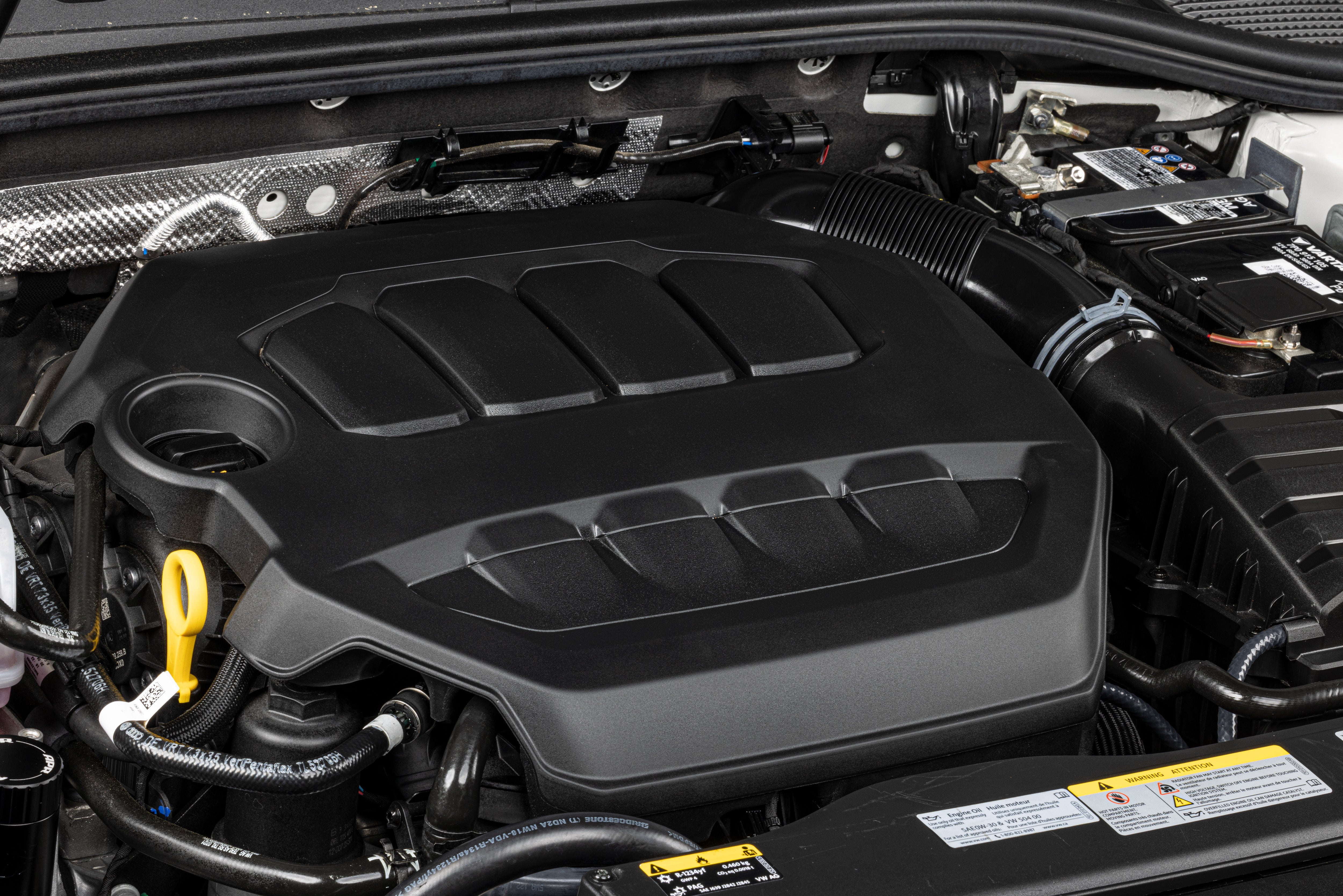 Engine. All Cover APR ENGINE COVER - 2.0T EA888.4 - FORGED CARBON FIBER – Black Forest ...